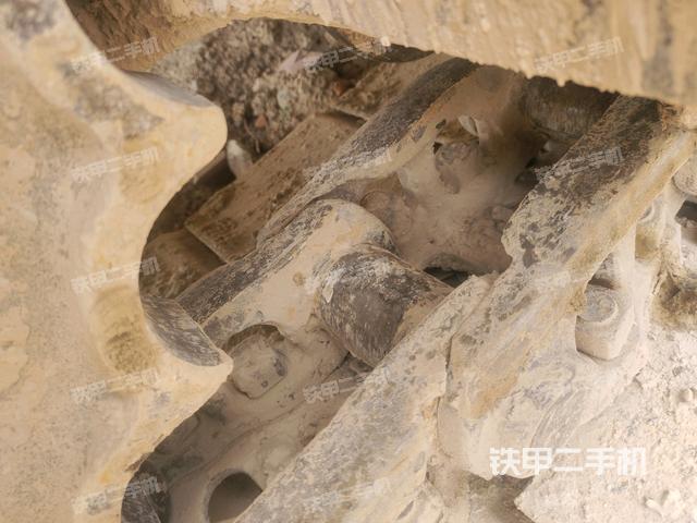 右驅(qū)動(dòng)輪(行走機(jī)構(gòu)) 右驅(qū)動(dòng)輪(行走機(jī)構(gòu))