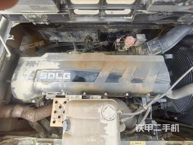 發(fā)動機整體俯視（整機外觀）