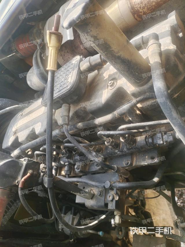 發(fā)動(dòng)機(jī)室(上車部件) 發(fā)動(dòng)機(jī)室(上車部件)