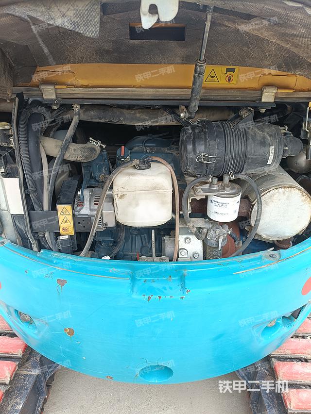 发动机整体俯视（整机外观）