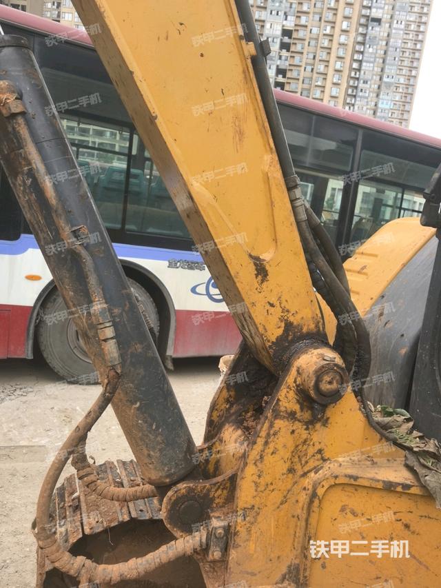 大臂根部 斜（工作和回转装置）