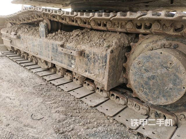 右侧行走马达盖板(行走机构) 右侧行走马达盖板(行走机构)