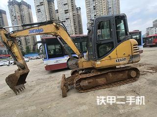 徐工XE60D挖掘机实拍图片