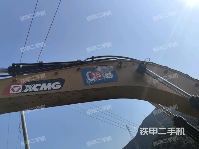 大臂油缸整體?豎拍(工作和回轉(zhuǎn)裝置) 大臂油缸整體?豎拍(工作和回轉(zhuǎn)裝置)