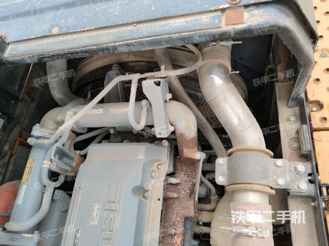 水箱+风扇特写(上车部件) 水箱+风扇特写(上车部件)