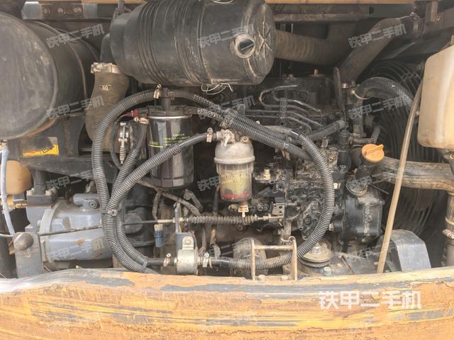 发动机室（上车部件）