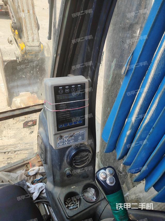 发动机整体俯视(整机外观) 发动机整体俯视(整机外观)