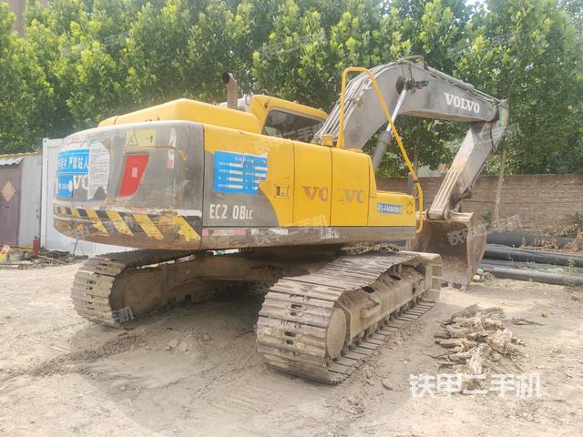 右后45(整机外观) 右后45(整机外观)