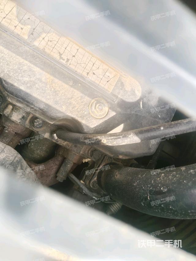 水箱+風(fēng)扇特寫(上車部件) 水箱+風(fēng)扇特寫(上車部件)
