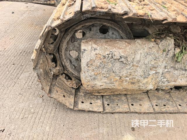 左导向轮（行走机构）