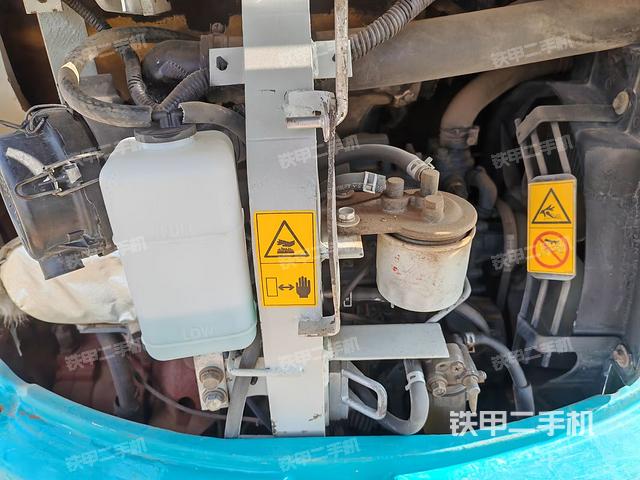 發(fā)動(dòng)機(jī)整體俯視（整機(jī)外觀）