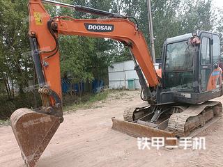 斗山DX60E-9CN挖掘机实拍图片