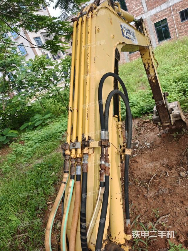 大臂整體?右側(cè)（工作和回轉(zhuǎn)裝置）