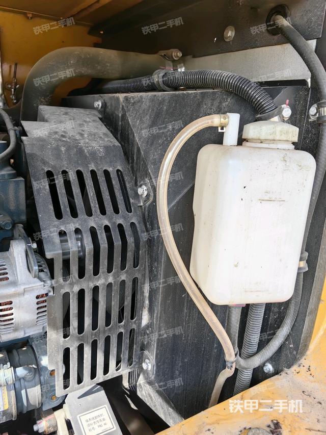 水箱+风扇特写（上车部件）