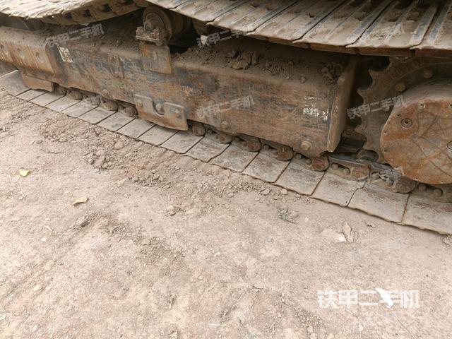 左侧履带整体 (行走机构) 左侧履带整体 (行走机构)