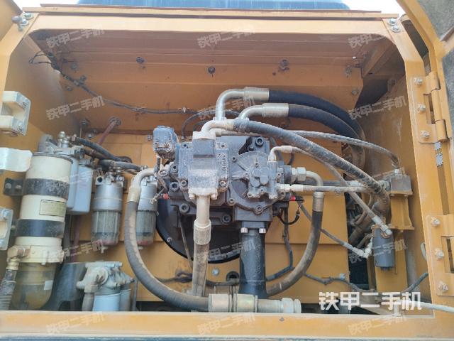 液压泵室(大件舱室) 液压泵室(大件舱室)