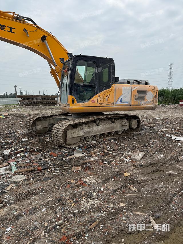 龍工LG6205E挖掘機