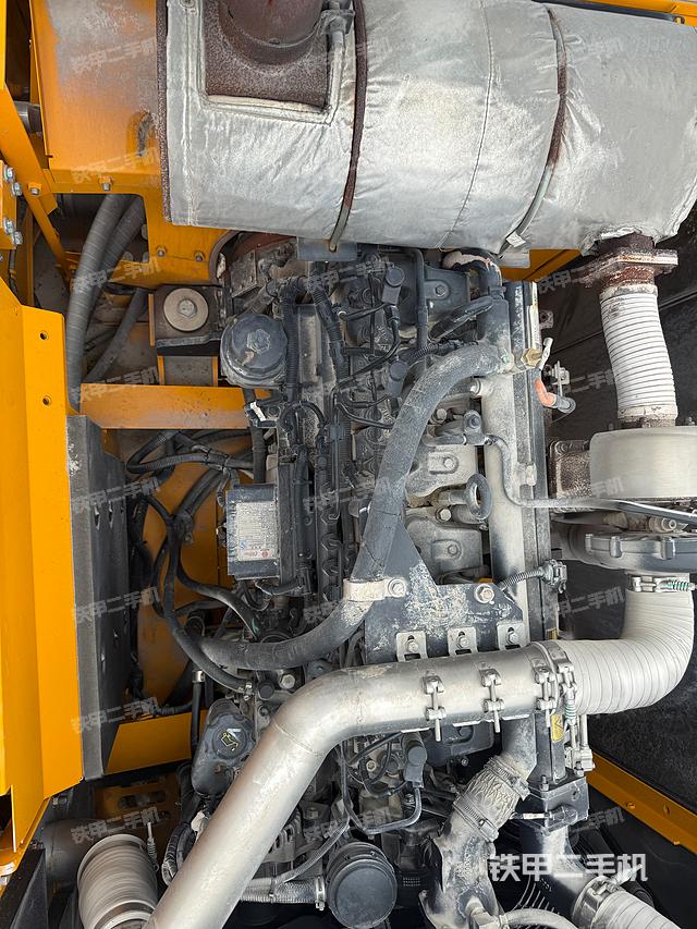 发动机整体俯视（整机外观）