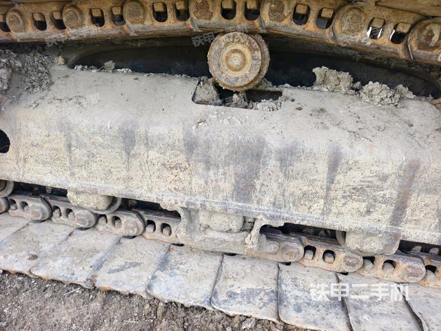 左側(cè)行走馬達(dá)蓋板（行走機(jī)構(gòu)）