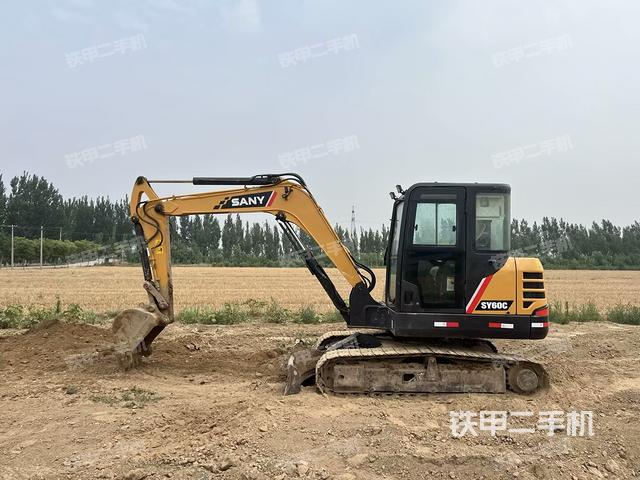 三一重工SY60C挖掘機