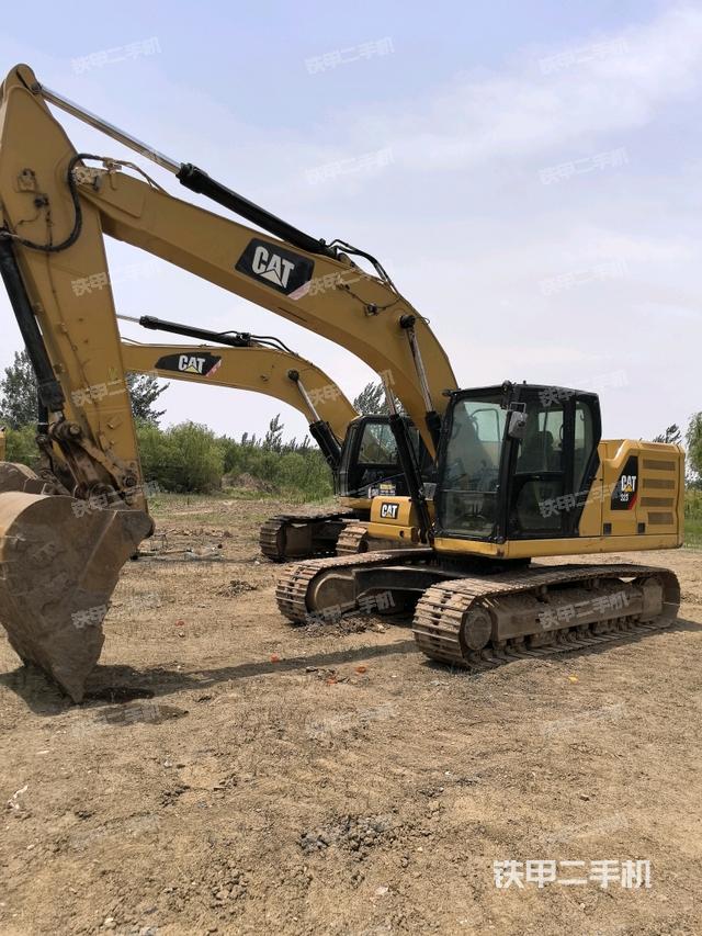 卡特彼勒新一代CAT?323 液壓挖掘機(jī)