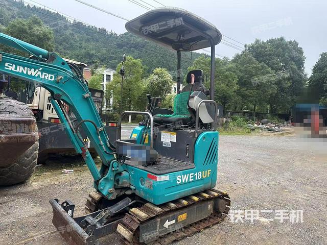 山河智能SWE18UF挖掘機