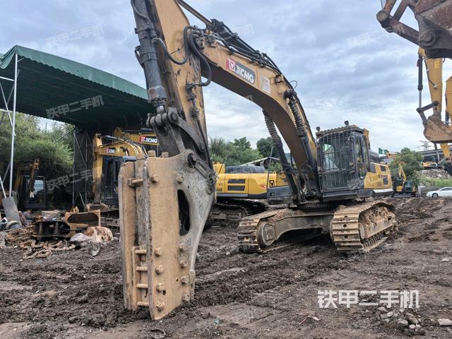徐工XE550DK挖掘機(jī)