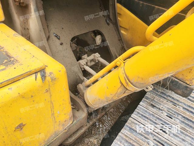 小臂整體右前（工作和回轉(zhuǎn)裝置）