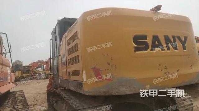 整机右后45°(整机外观) 整机右后45°(整机外观)