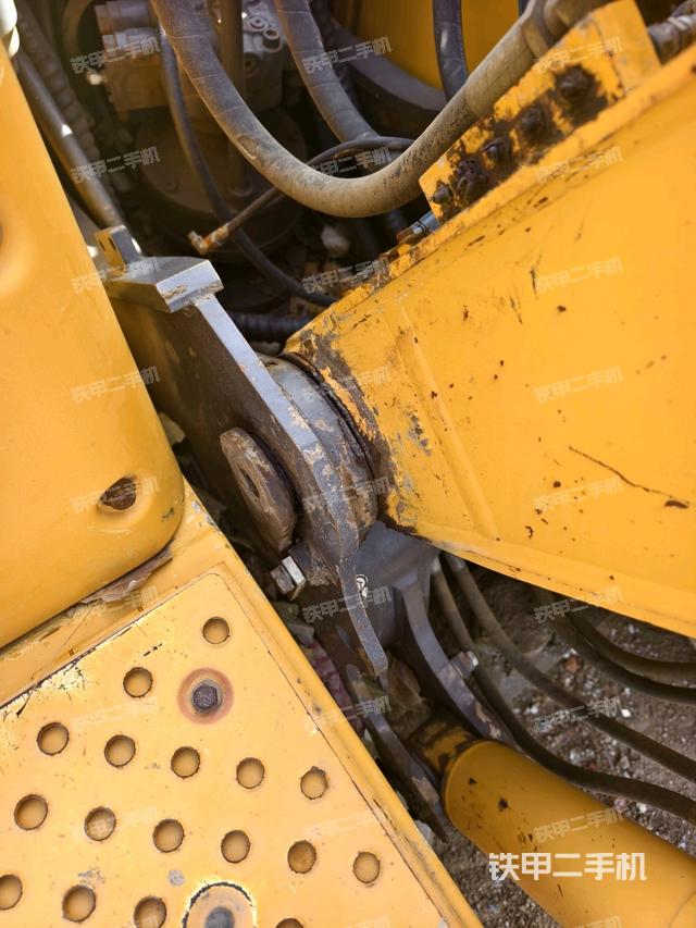 大臂根部?斜視（工作和回轉(zhuǎn)裝置）