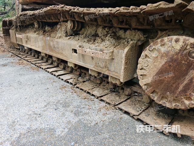 单侧履带整体（整机外观）