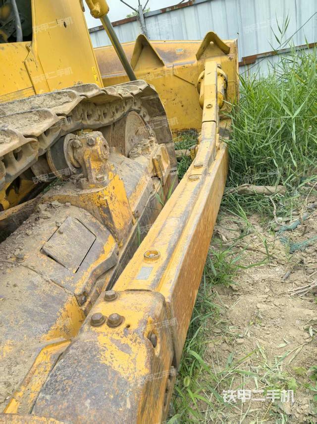 整机右侧(设备外观及核心部件) 整机右侧(设备外观及核心部件)