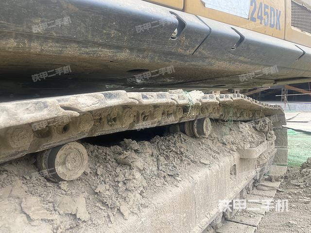 单侧履带整体（整机外观）