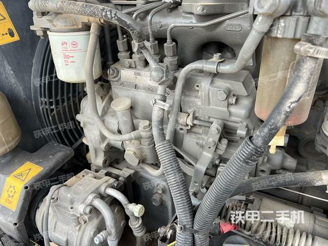 发动机整体俯视(整机外观) 发动机整体俯视(整机外观)