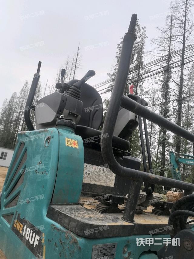 頂棚整體（駕駛室部分）