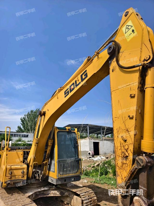 大臂整體?右側(cè)（工作和回轉(zhuǎn)裝置）