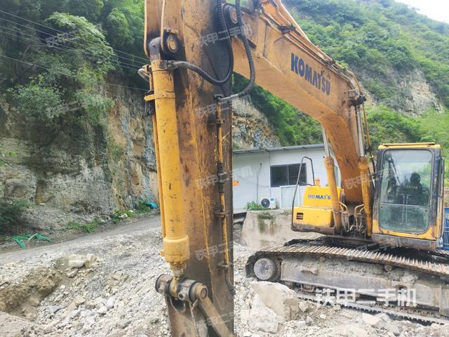 小臂整體左后（工作和回轉(zhuǎn)裝置）