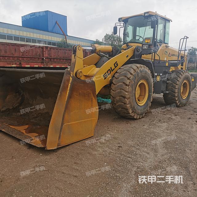 山東臨工L955F裝載機