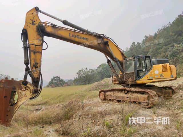 柳工CLG948E挖掘機(jī)
