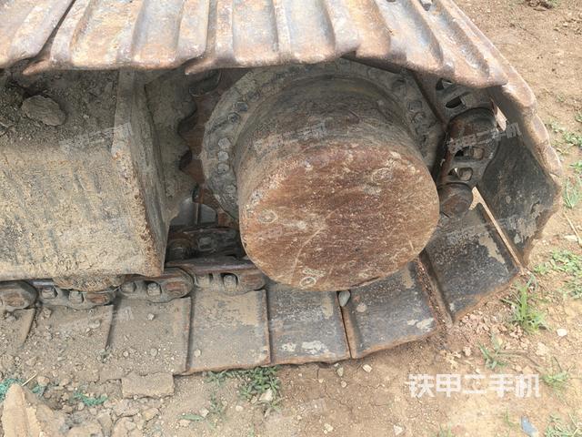 右驱动轮(行走机构) 右驱动轮(行走机构)