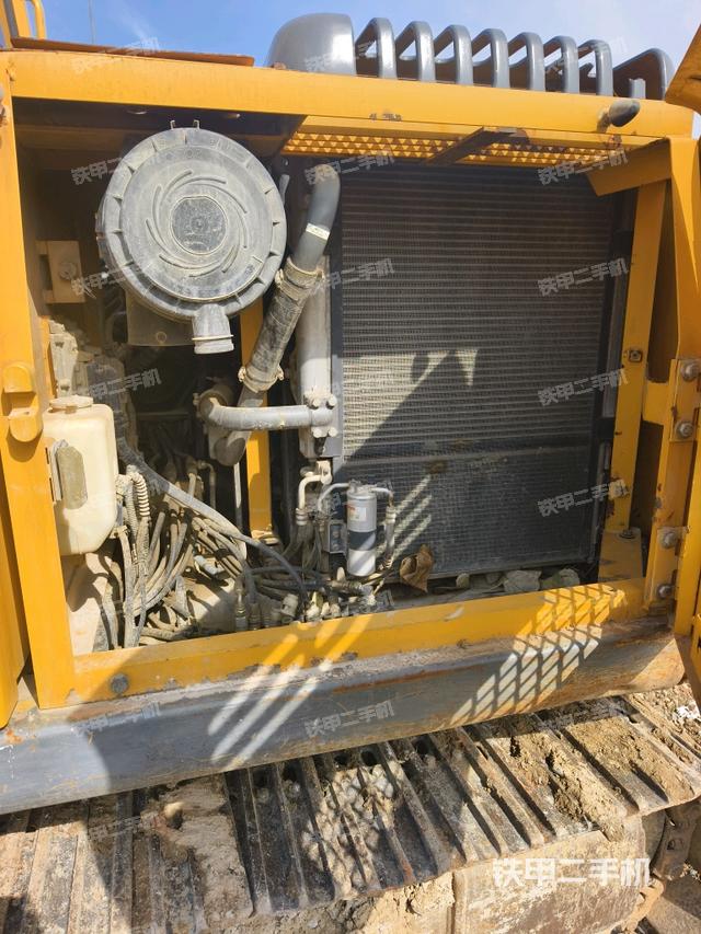 散熱器正面（大件艙室）