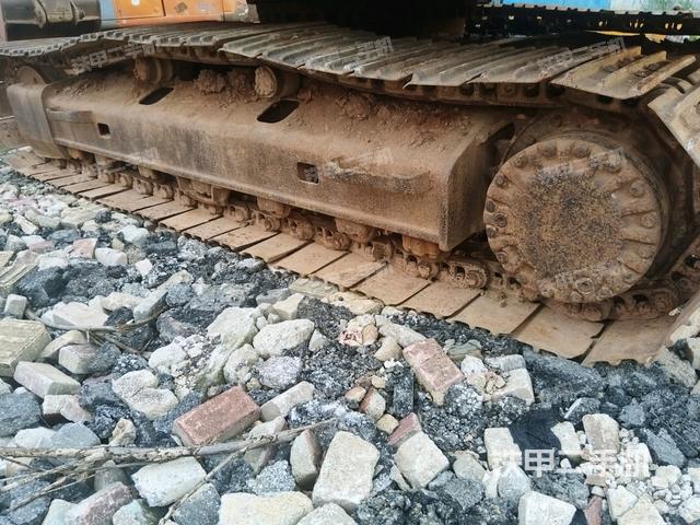 单侧履带整体（整机外观）