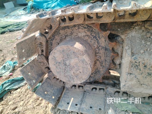 左驱动轮（行走机构）