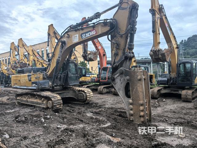 右前45(整机外观) 右前45(整机外观)