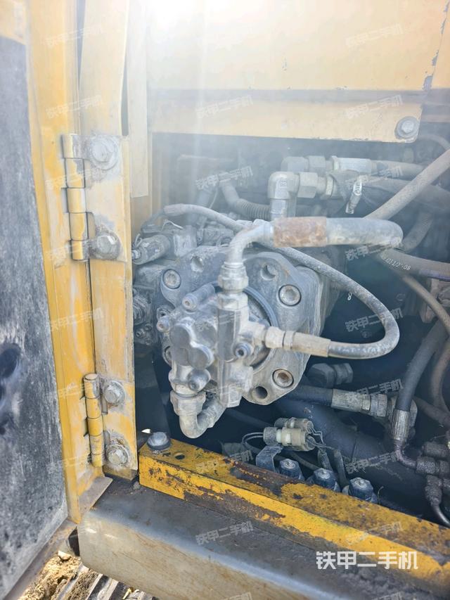 液壓泵室（大件艙室）