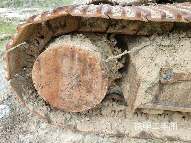 右驱动轮(行走机构) 右驱动轮(行走机构)