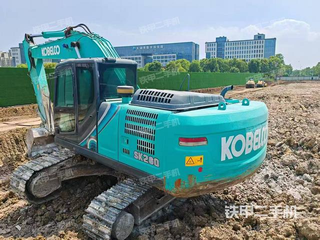 神鋼SK210LC-10挖掘機