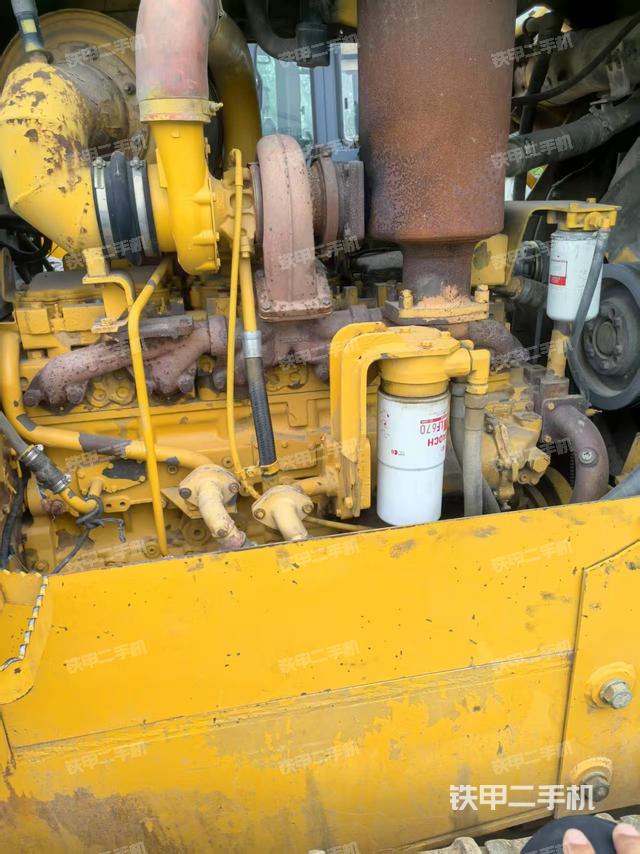 发动机(设备外观及核心部件) 发动机(设备外观及核心部件)