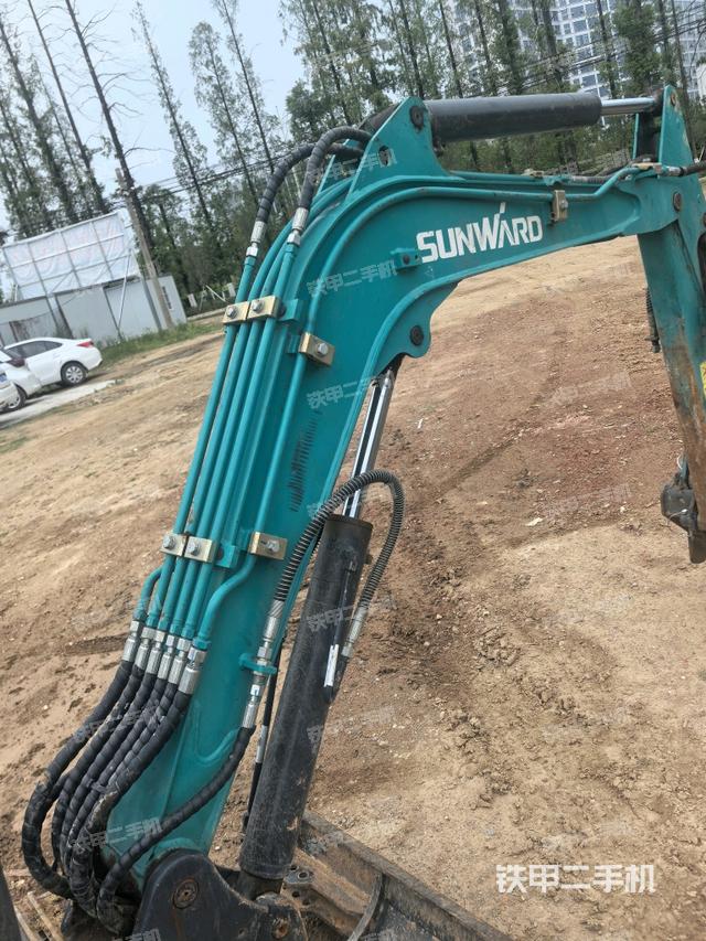 大臂整體?右側(cè)（工作和回轉(zhuǎn)裝置）