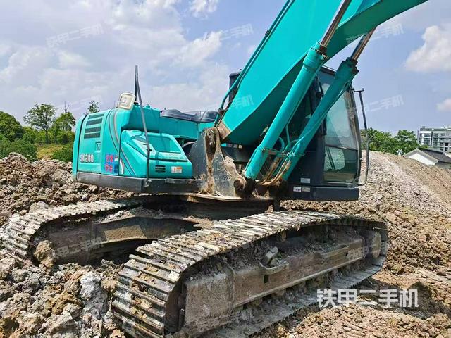 整机右后45°(整机外观) 整机右后45°(整机外观)